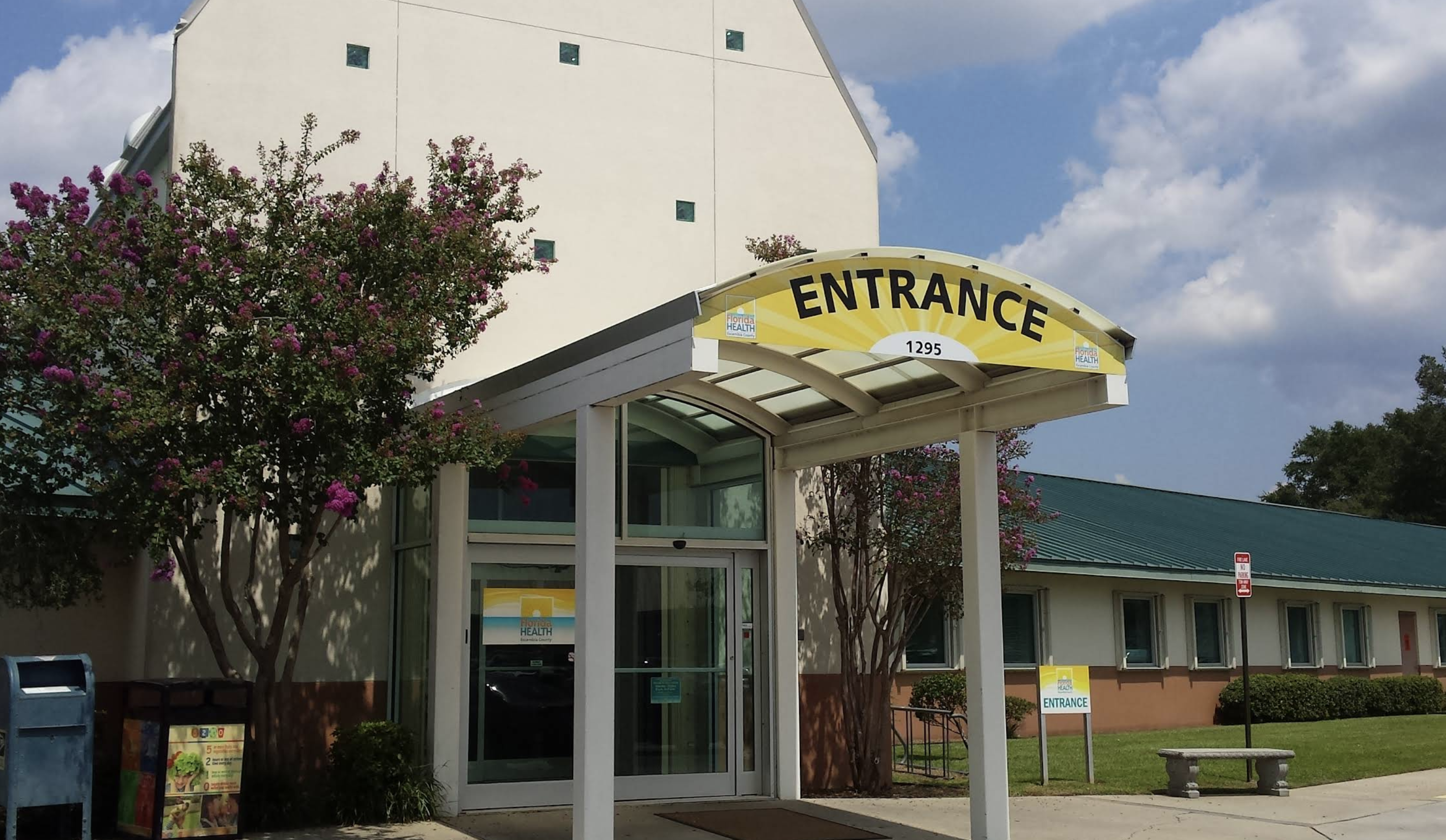 Image of entrance at the Fairfield Service Center